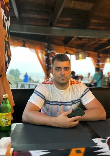 Владислав из Пскова, ищу на сайте знакомства на одну ночь