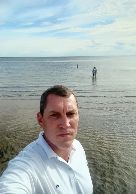 Я Андрей, 38, из Кропоткина, ищу знакомства без обязательств