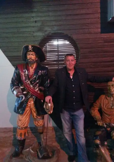 Павел из Самары, ищу на сайте знакомства на одну ночь