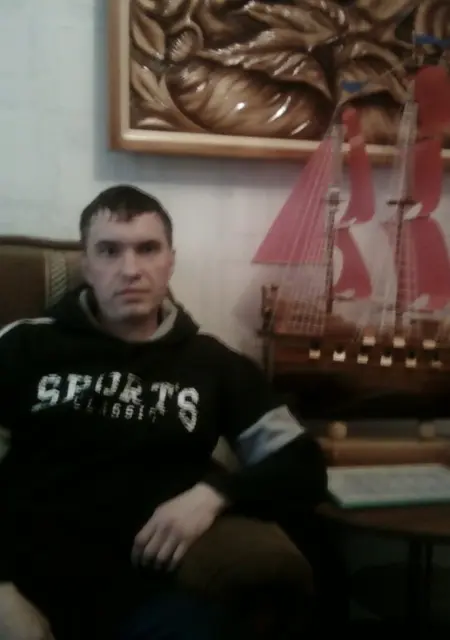 Денис из Соликамска, ищу на сайте знакомства на одну ночь