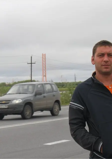 Я Ильдар, 41, знакомлюсь для приятного времяпровождения в Надыме