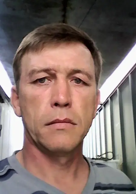 Иван из Пыти-Ях, мне 50, познакомлюсь для приятного времяпровождения