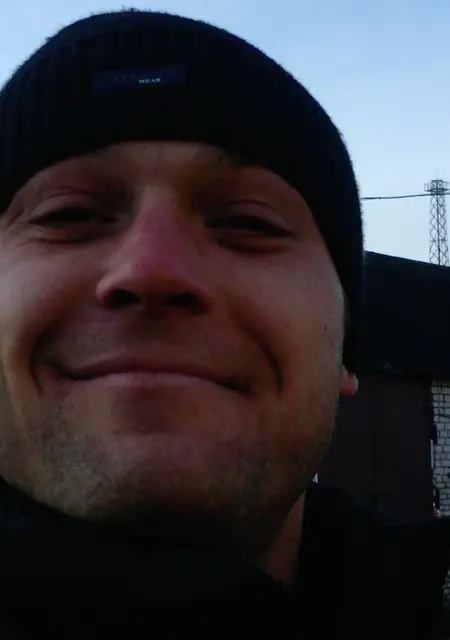 Я Макс, 38, из Столбцов, ищу знакомства без обязательств