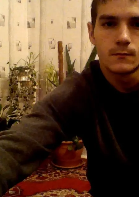 Саня из Южноуральска, мне 37, познакомлюсь на одну ночь