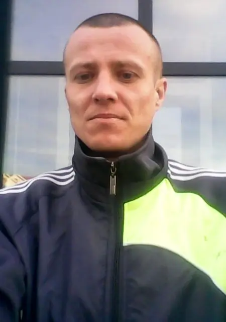 Rusik из Шадринска, мне 42, познакомлюсь на одну ночь