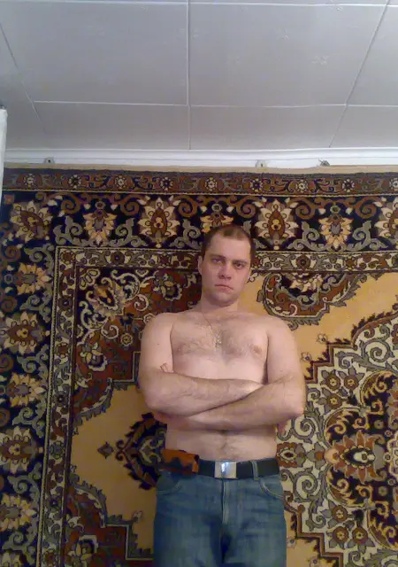 Я Андрей, 46, из Саратова, ищу знакомство для постоянных отношений