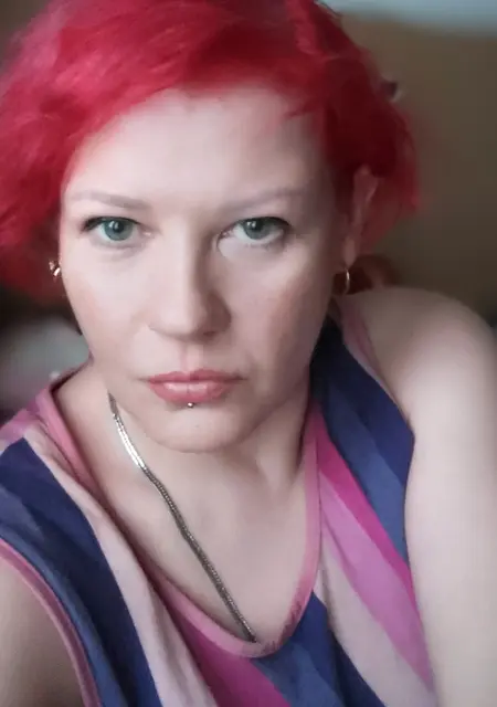 Ольга из Мурманска, ищу на сайте приятное времяпровождение