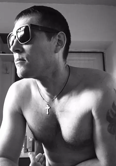 Я Денис, 45, из Сочи, ищу знакомства без обязательств