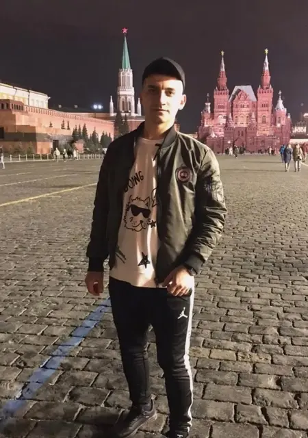 Максим из Воронежа, мне 31, познакомлюсь для общения