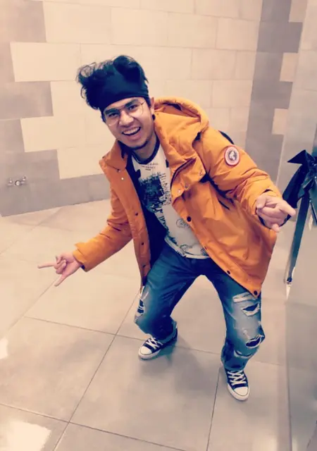 Коля из Петрозаводска, ищу на сайте знакомства на одну ночь