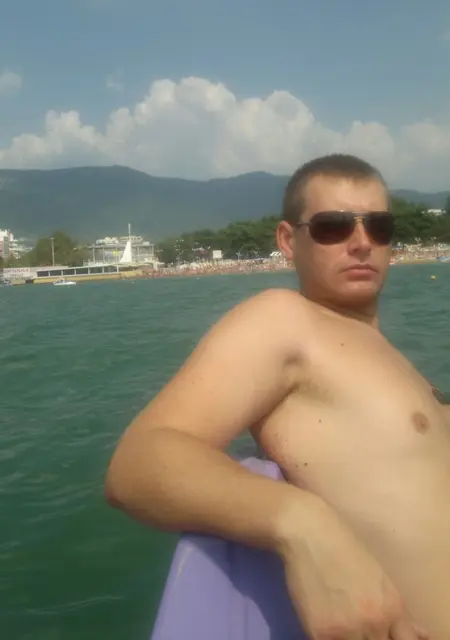 Я Вальдемар, 37, из Шахт, ищу знакомства без обязательств