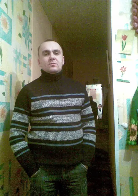 Я Толян, 46, из Канска, ищу знакомство для общения