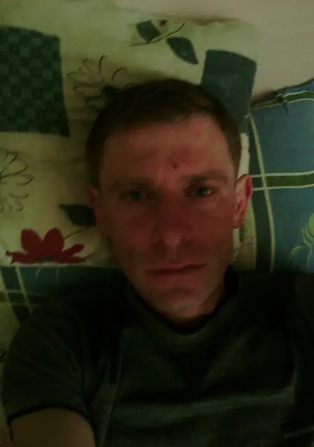 Вова из Витязева, мне 41, познакомлюсь для постоянных отношений