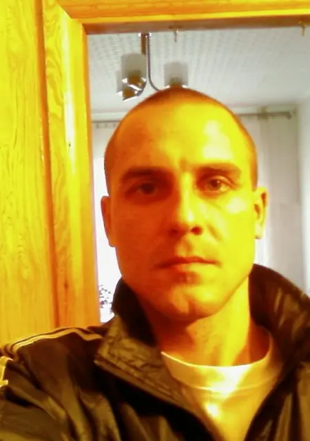 Владимир из Златоуста, ищу на сайте знакомства на одну ночь