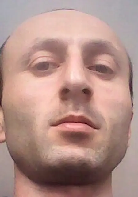 Альберт из Владикавказа, ищу на сайте знакомства на одну ночь