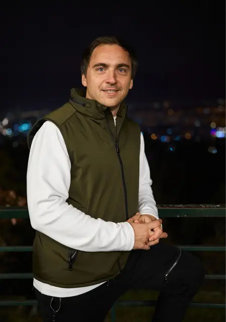 Я Тимур, 26, из Сургута, ищу знакомство для общения