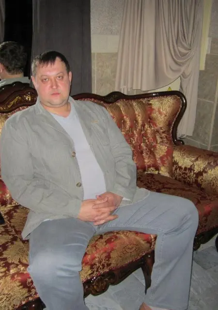 Олег из Березников, мне 55, познакомлюсь на одну ночь