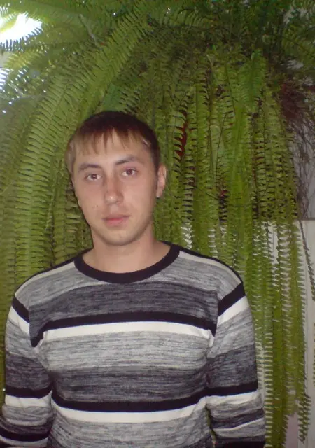 Я Денис, 38, знакомлюсь на одну ночь в Тынде