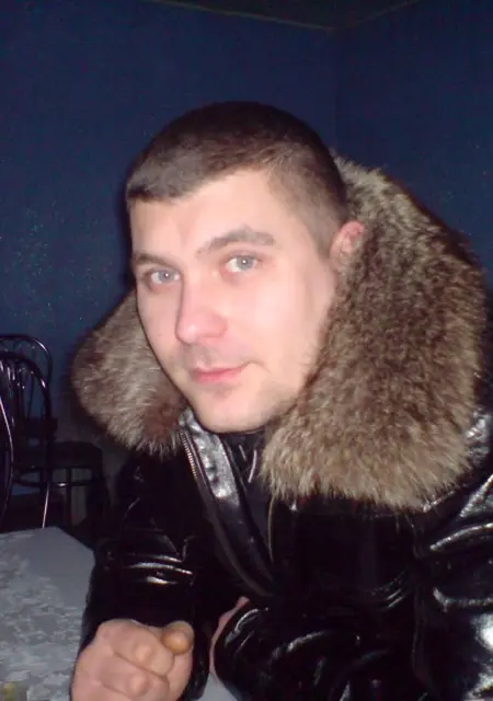 Руслан из Каменца-Подольского, мне 43, познакомлюсь на одну ночь