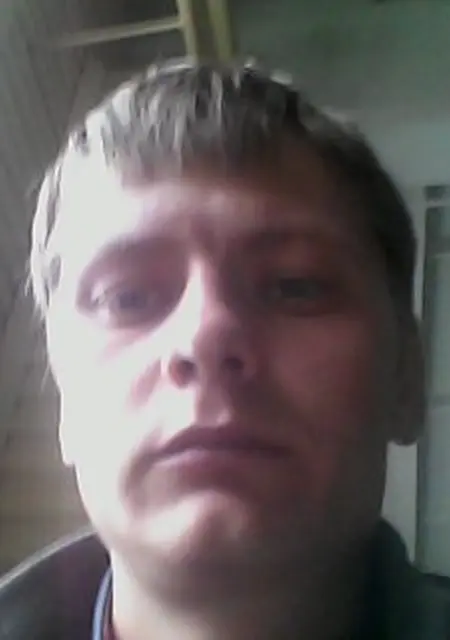 Я Евгений, 37, знакомлюсь на одну ночь в Воткинске