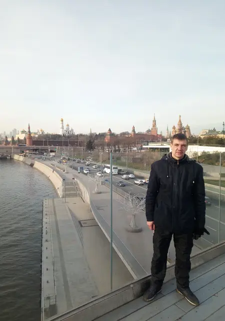 Владимир из Сланцев, мне 37, познакомлюсь на одну ночь