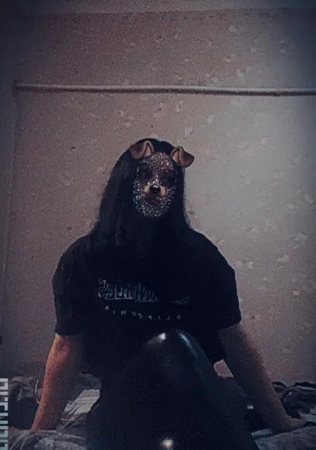 Лиза из Ростова-на-Дону, мне 18, познакомлюсь для вирта