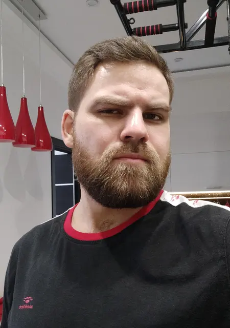 Я Максим, 32, знакомлюсь для приятного времяпровождения в Тюмени