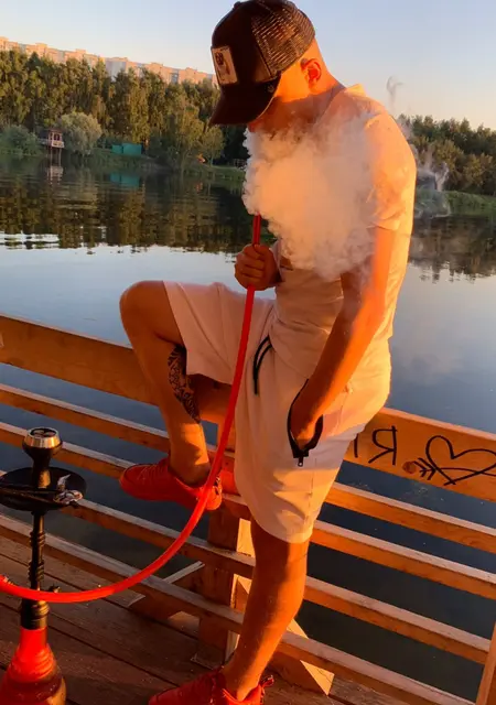 Я Артём, 27, из Твери, ищу знакомство для совместных путешествий