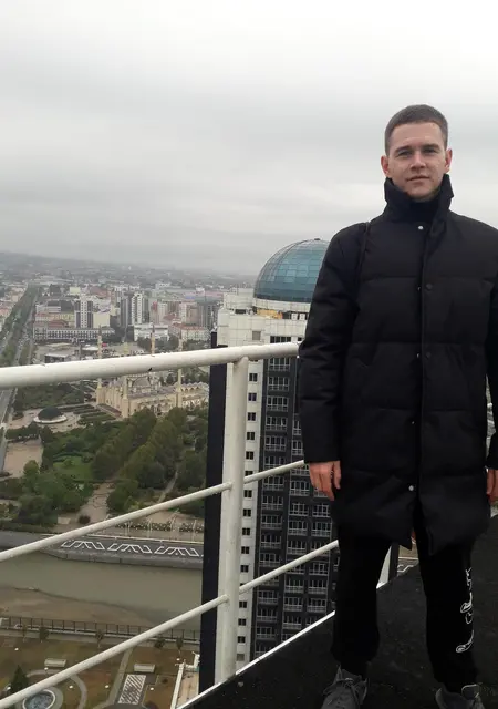 Я Виктор, 32, из Волжского, ищу знакомство для приятного времяпровождения