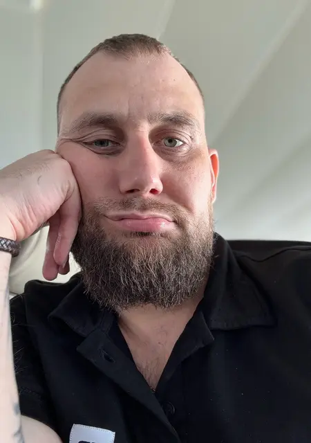 Я Izi, 34, из Еманжелинска, ищу знакомство для общения