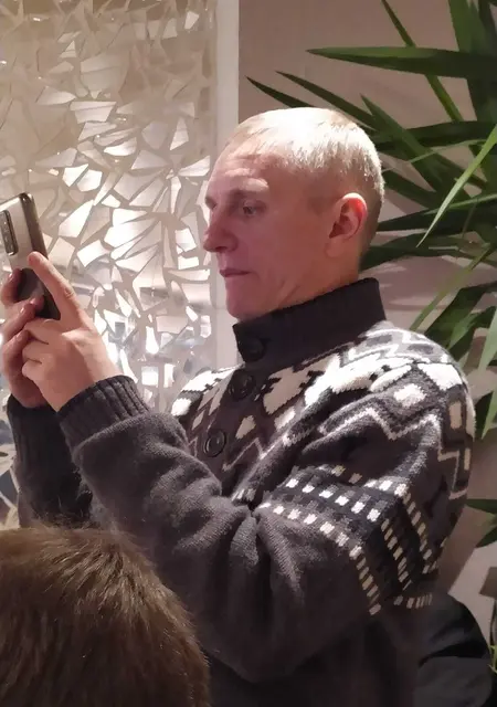 Реалист из Омского, мне 45, познакомлюсь для приятного времяпровождения