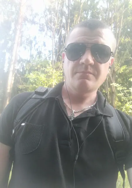 Алексей из Кирова, мне 37, познакомлюсь на одну ночь