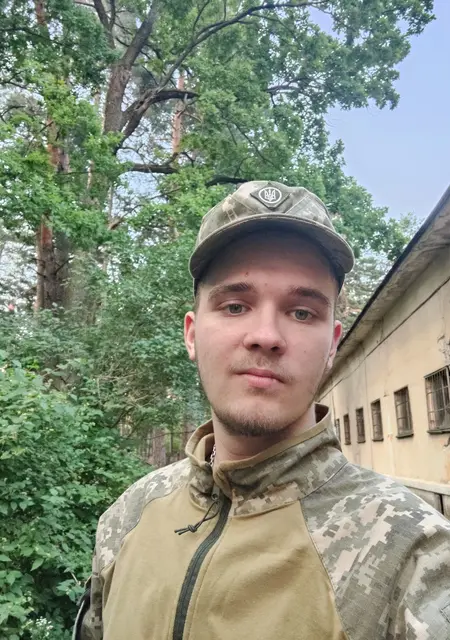 Oleksandr из Ковеля, ищу на сайте знакомства на одну ночь