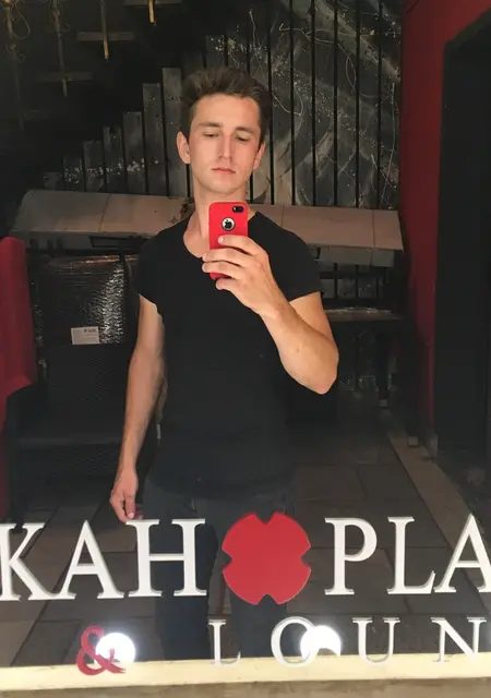 Я Ivan, 26, из Ахтубинска, ищу знакомства без обязательств