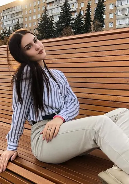 Аля из Пензы, ищу на сайте знакомства без обязательств