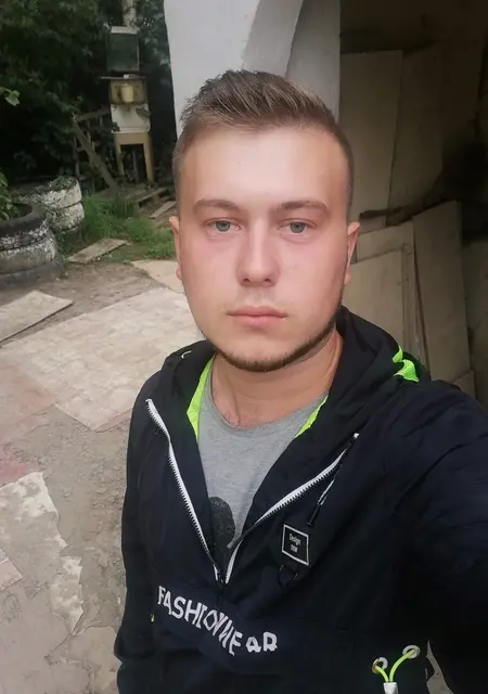 Carl из Каменца-Подольского, ищу на сайте знакомства на одну ночь