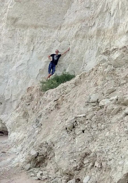 Я Александр, 37, знакомлюсь без обязательств в Константиновке