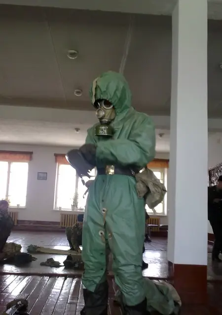 Я Aleksandr, 34, из Уссурийска, ищу знакомства без обязательств