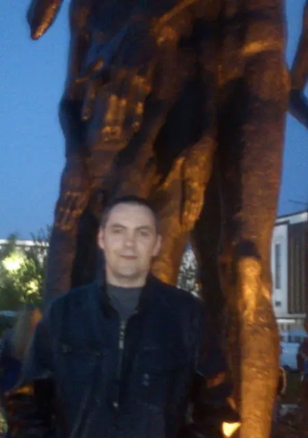 Я Алексей, 46, знакомлюсь без обязательств в Пушкине