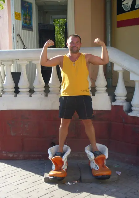 Андрей из Белгорода, мне 50, познакомлюсь для приятного времяпровождения