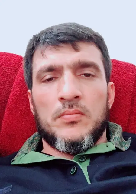 Я Rustam, 47, из Губкинского, ищу знакомства без обязательств