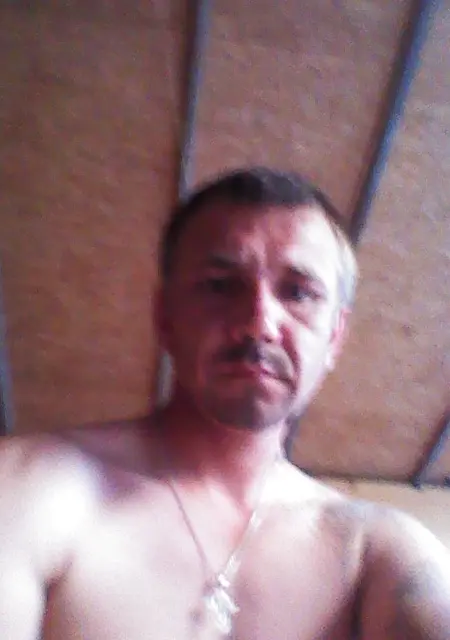 Сергей из Симферополя, мне 43, познакомлюсь без обязательств