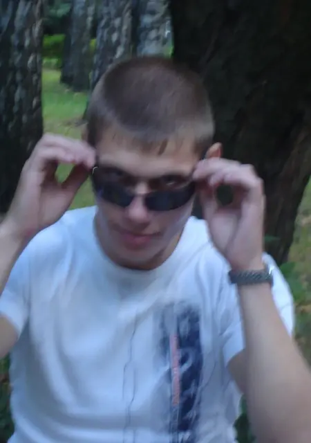 Дмитрий из Липецка, ищу на сайте знакомства на одну ночь