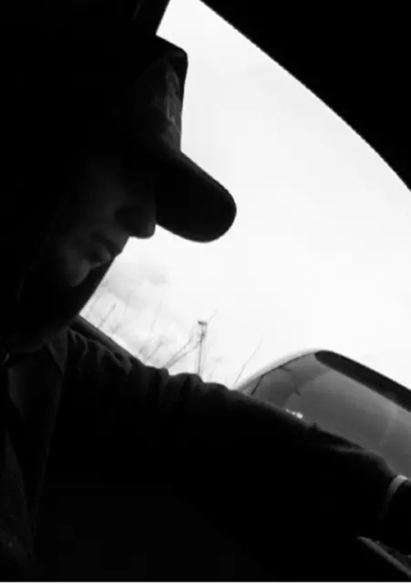 Александр из Набережных Челнов, мне 38, познакомлюсь без обязательств