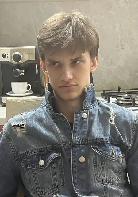 Я Swiftkey, 23, знакомлюсь без обязательств в Омске