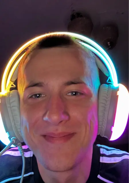 Anton из Кемерово, ищу на сайте постоянные отношения