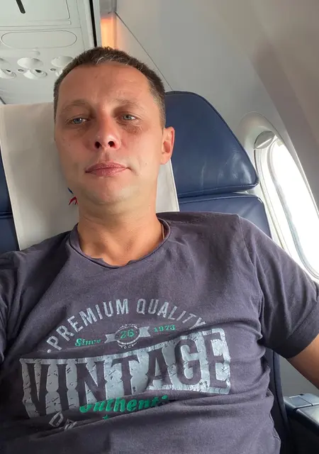 Я Роман, 39, из Екатеринбурга, ищу знакомства без обязательств