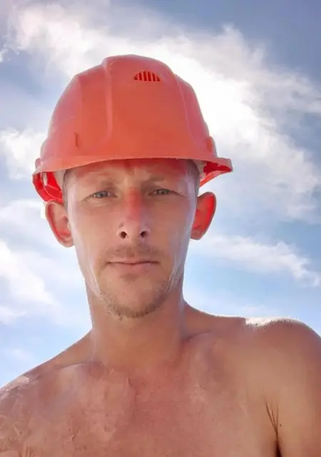 Максим из Владивостока, мне 36, познакомлюсь для постоянных отношений