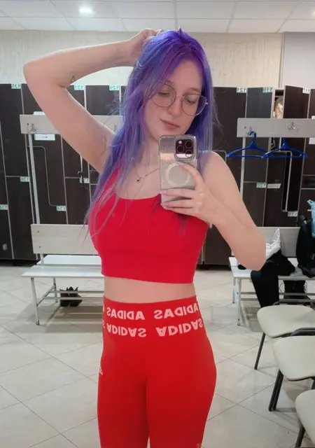 Я Поля, 22, из Белгорода, ищу знакомство для совместных путешествий