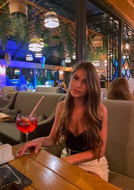 Амина из Севастополя, ищу на сайте знакомства на одну ночь